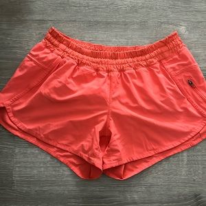 Lululemon tracker